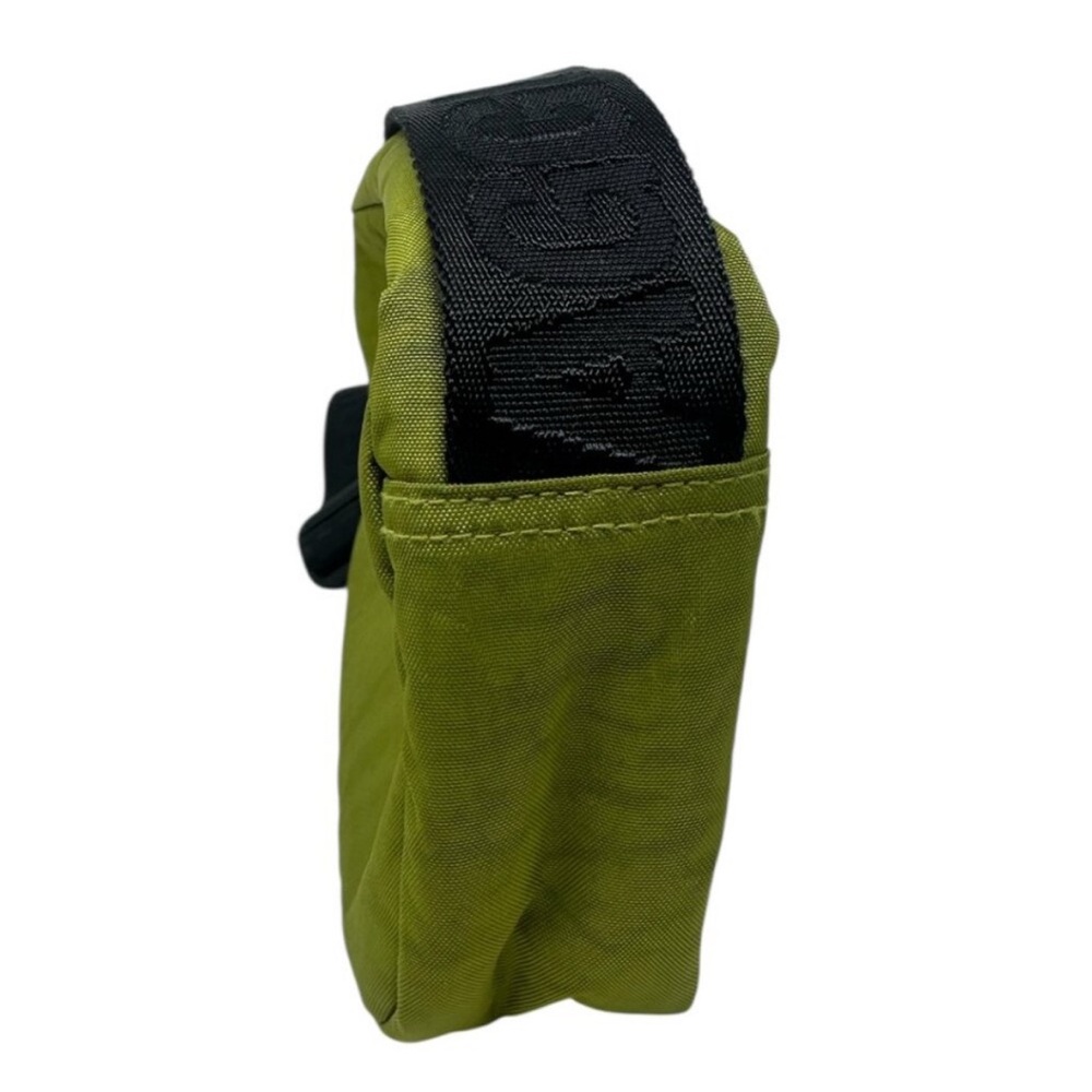 BAGGU Avocado Green Camera Crossbody - Picture 4 of 5